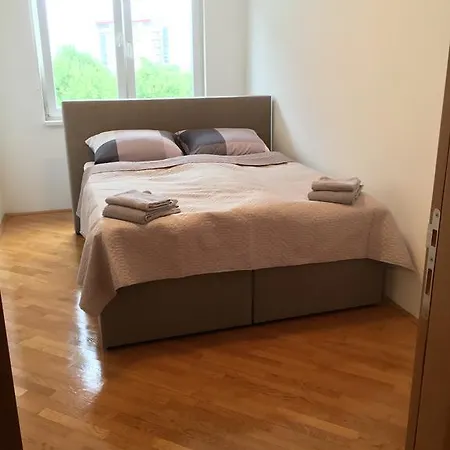 Willkommen In *